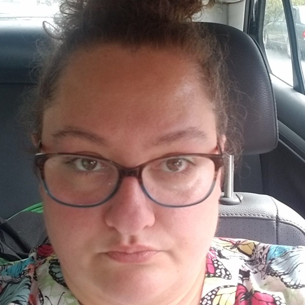 Meet your Posher, Lindsey